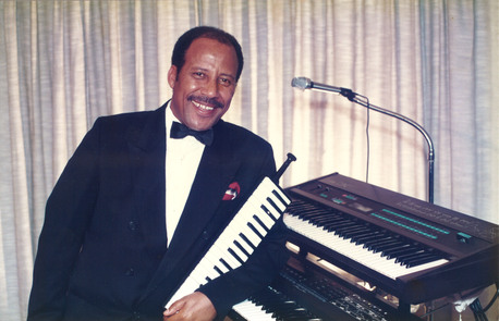 Hailu Mergia