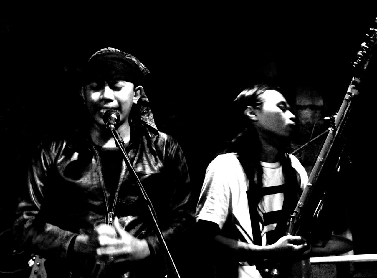 Senyawa live in Bucharest 
