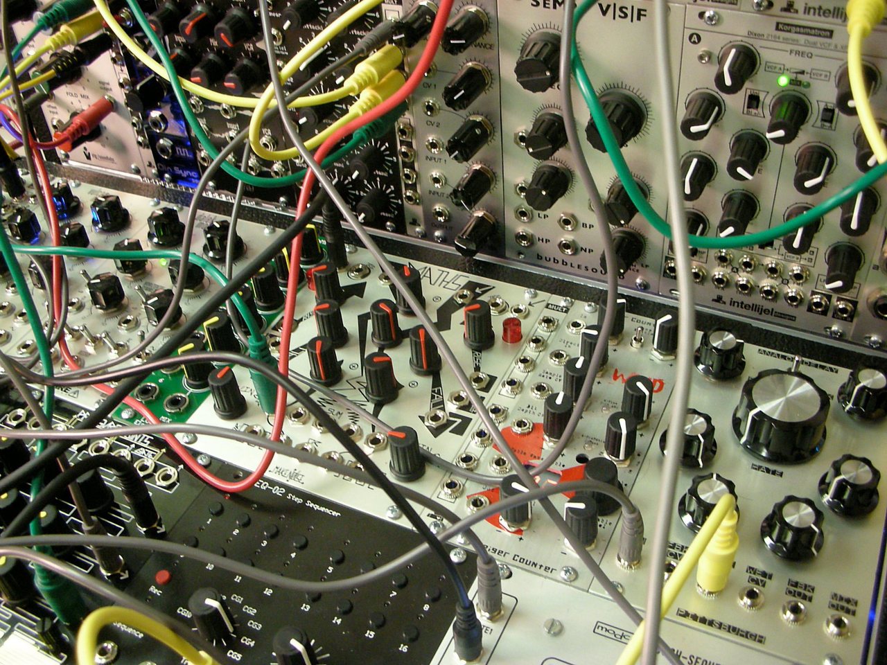 I Dream Of Wires - new film documentary on modular synthesizers  