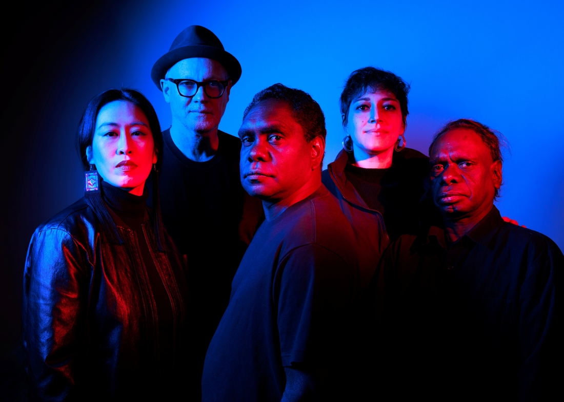 Hand To Earth. Photo credits: Oli Sansom