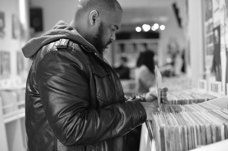 Digging with Khruangbin. Photos by Tara Demercioğlu and Yusuf Sefaoğlu